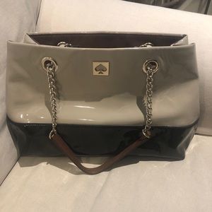Kate spade two-tone beige and black patent purse